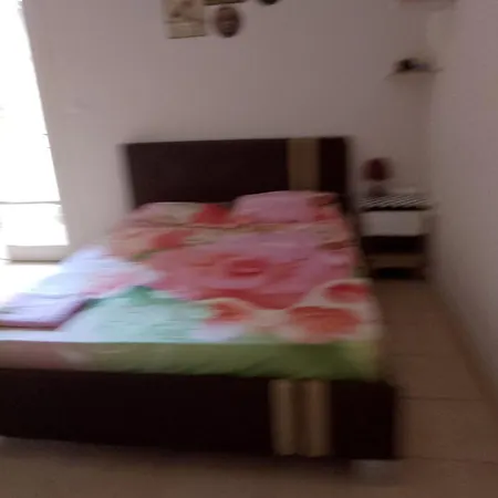 Lapithes Exarchia Apartment *